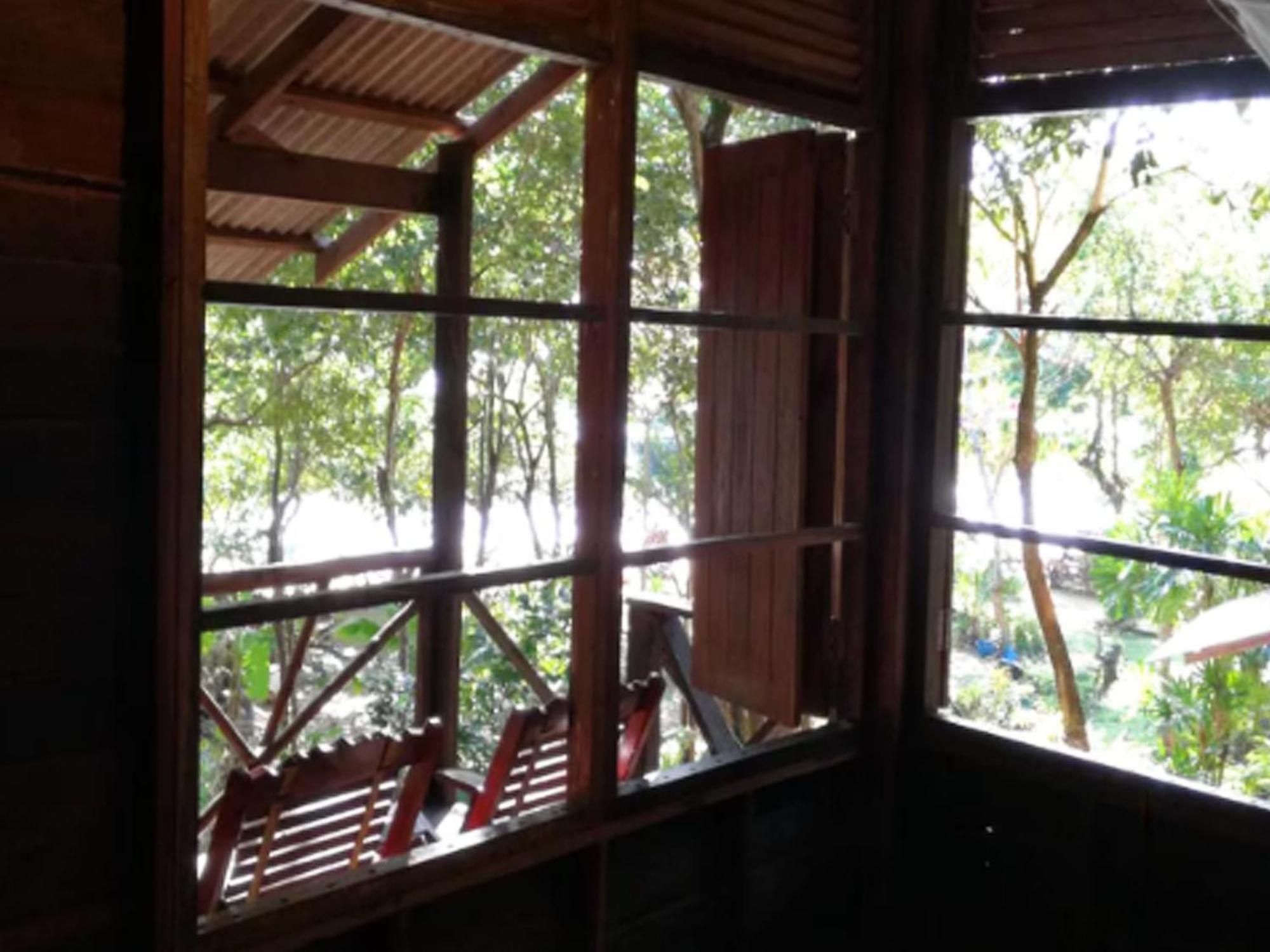 Bonhomie Beach Cottage Koh Jum Εξωτερικό φωτογραφία