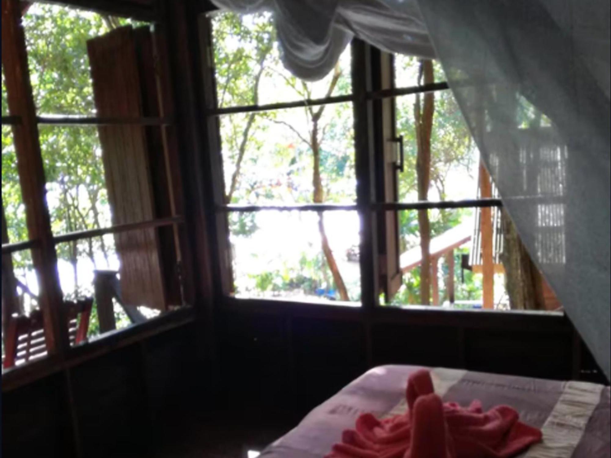 Bonhomie Beach Cottage Koh Jum Εξωτερικό φωτογραφία