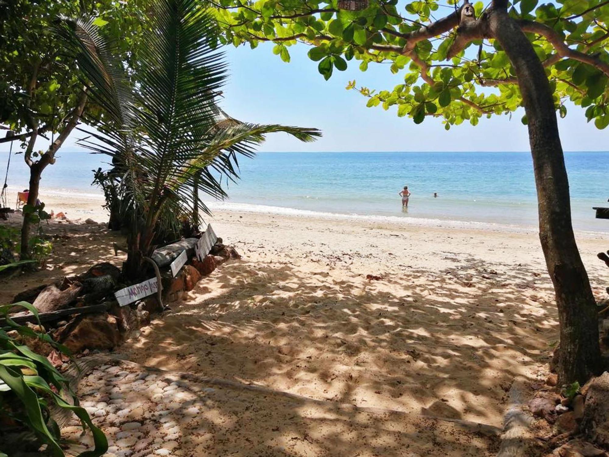 Bonhomie Beach Cottage Koh Jum Εξωτερικό φωτογραφία