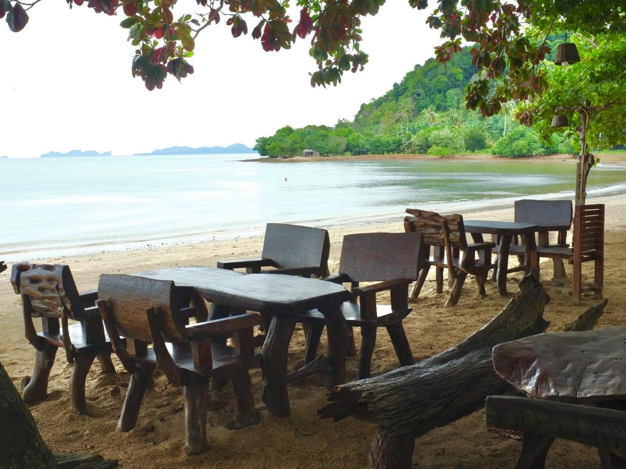 Bonhomie Beach Cottage Koh Jum Εξωτερικό φωτογραφία